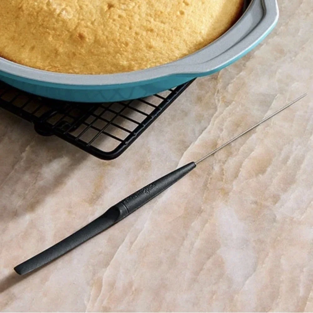 NEW Pampered Chef Cake Tester & Releaser 1794